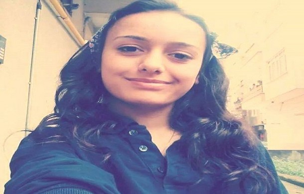 16 Yaşındaki Genç Kızın Cenazesi Toprağa Verildi