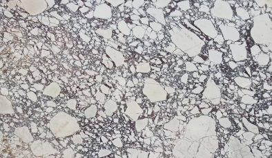 Afyon Violet ile Doğal Taşta Eşsiz Zarafet